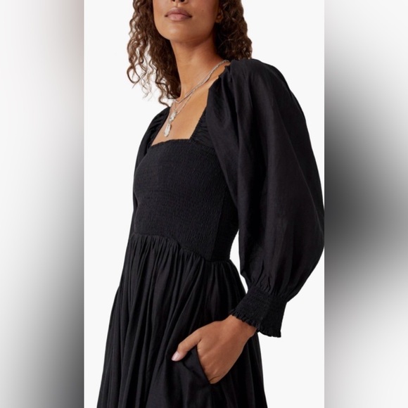 Free people perfect storm smocked eyelet long sleeve maxi dress L - Picture 4 of 12
